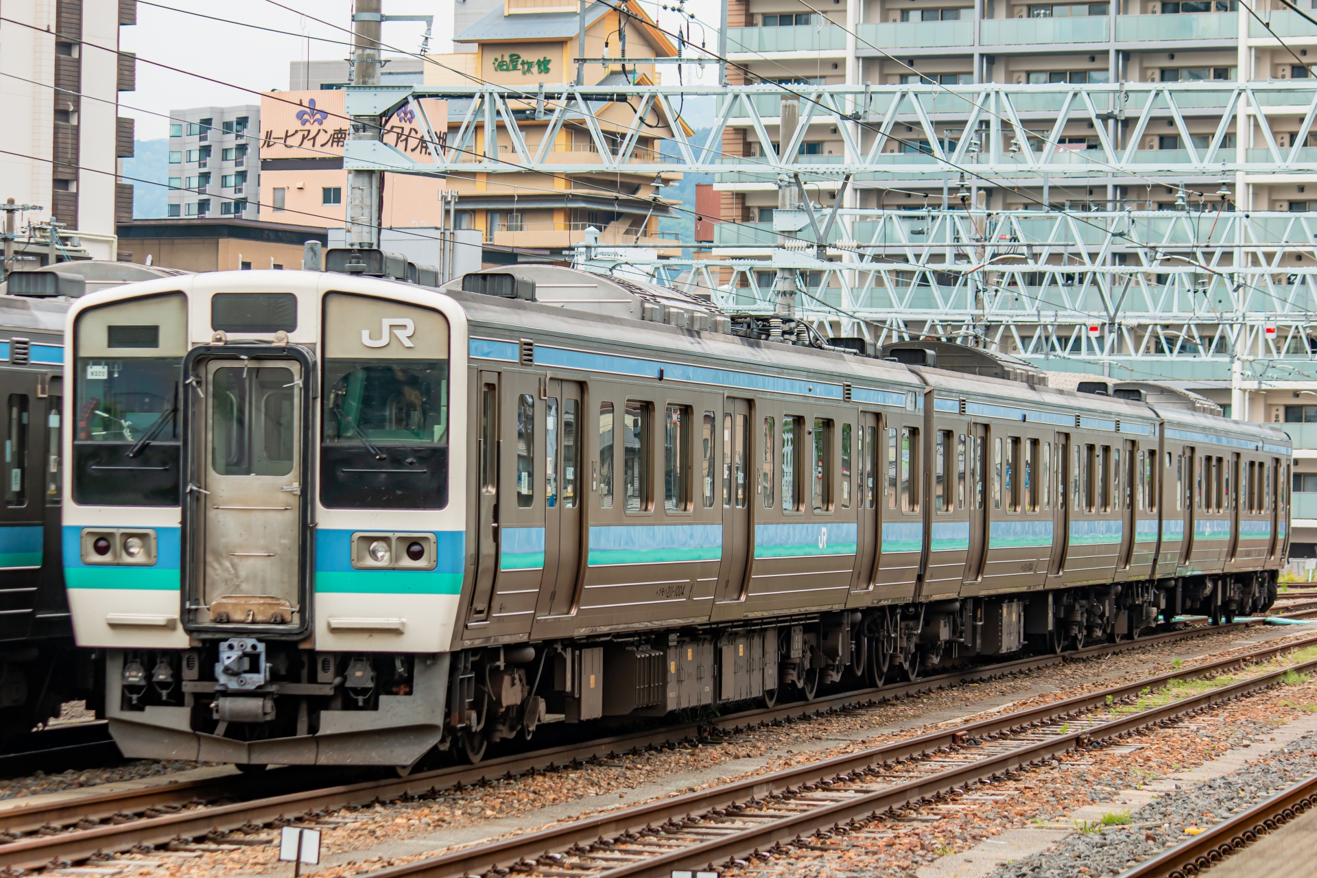 電車・鉄道クイズ（211系）