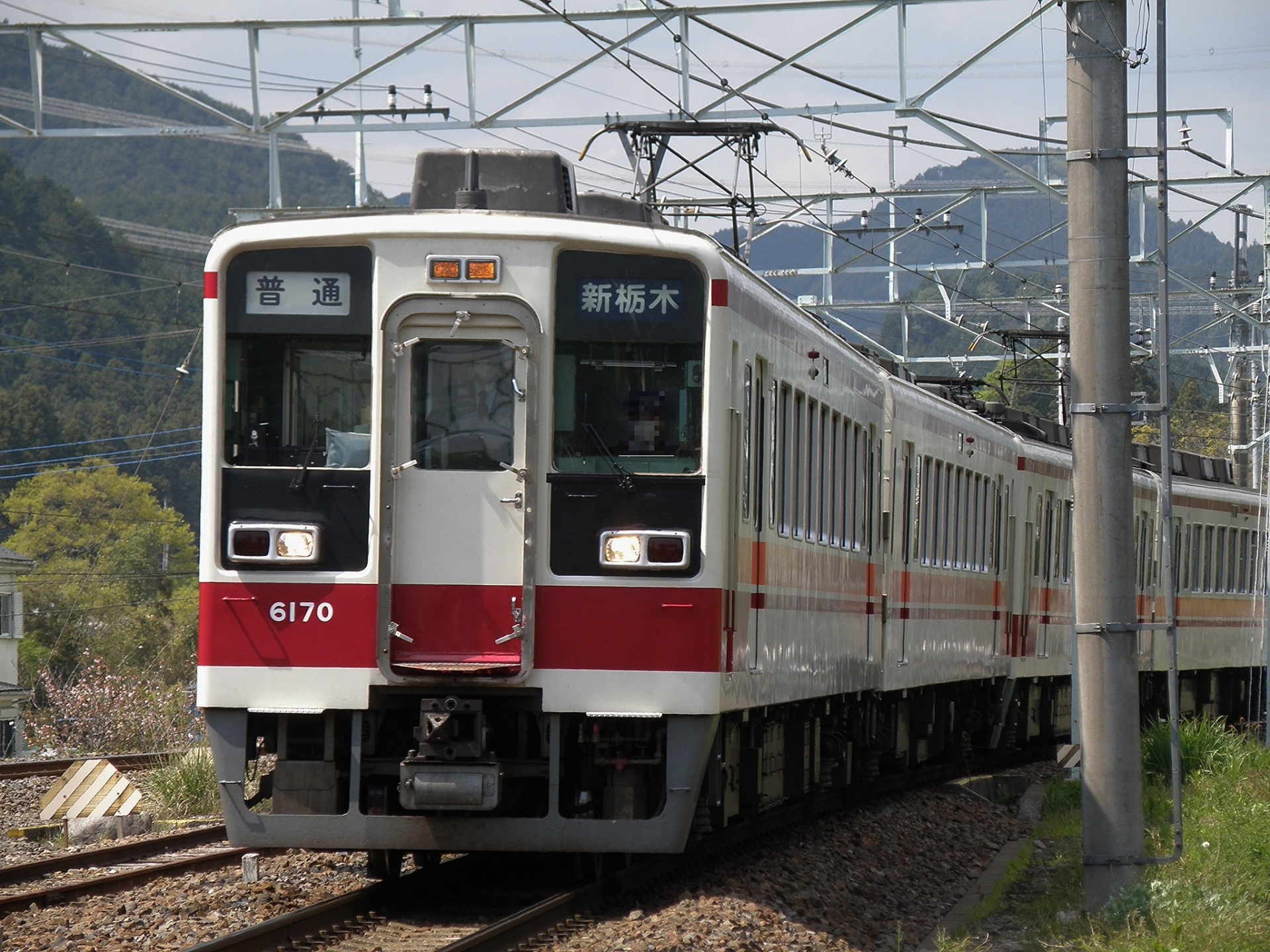 電車・鉄道クイズ（6050型）